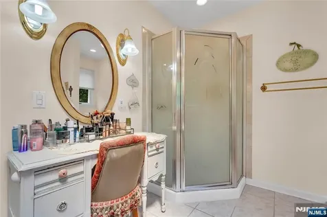 24 Fox Hollow Road Ramsey NJ 07446