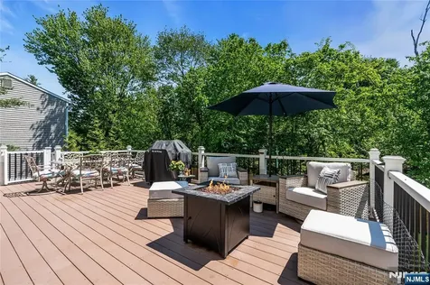 24 Fox Hollow Road Ramsey NJ 07446