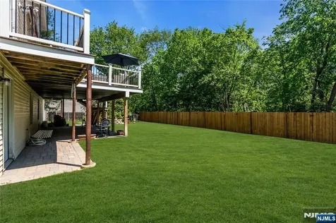 24 Fox Hollow Road Ramsey NJ 07446