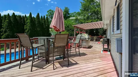 277 French Hill Road Wayne NJ 07470