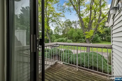 71 Fromm Court Mahwah NJ 07430