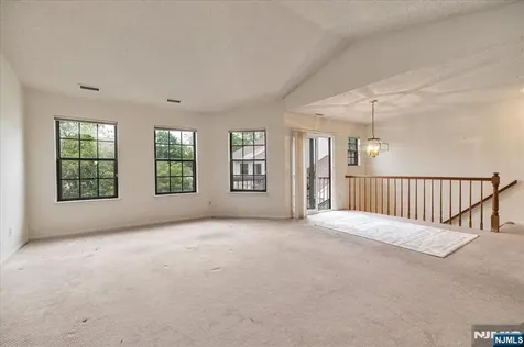 71 Fromm Court Mahwah NJ 07430