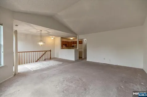 71 Fromm Court Mahwah NJ 07430