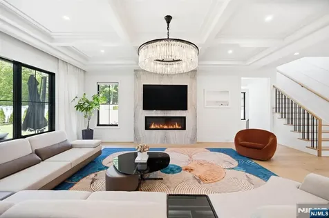 11 Forcier Court Tenafly NJ 07670