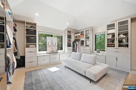 11 Forcier Court Tenafly NJ 07670