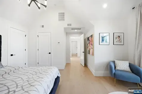 11 Forcier Court Tenafly NJ 07670