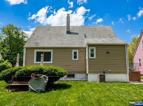 1255 Tuxedo Square Teaneck NJ 07666