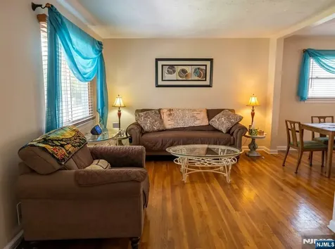 1255 Tuxedo Square Teaneck NJ 07666