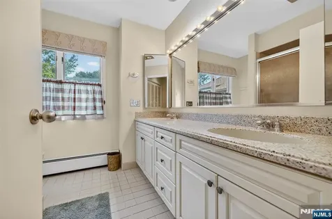 416 Bromley Place Wyckoff NJ 07481