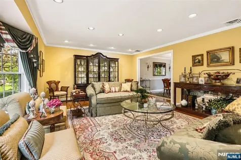 400 Faletti Circle River Vale NJ 07675
