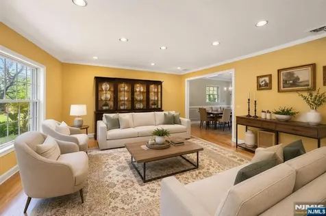 400 Faletti Circle River Vale NJ 07675