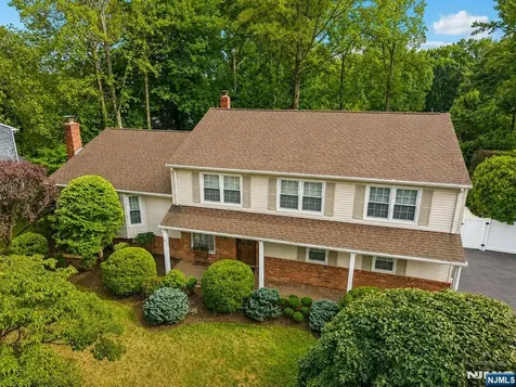 400 Faletti Circle River Vale NJ 07675