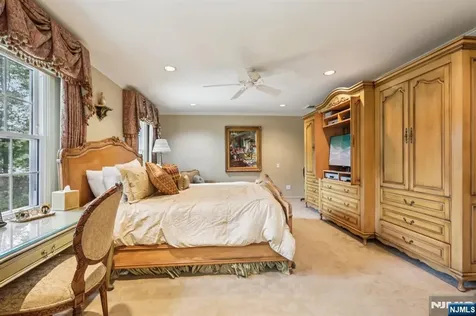 400 Faletti Circle River Vale NJ 07675