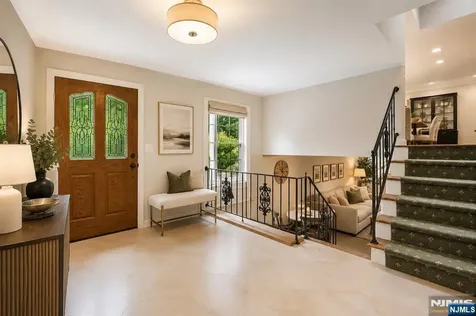 400 Faletti Circle River Vale NJ 07675