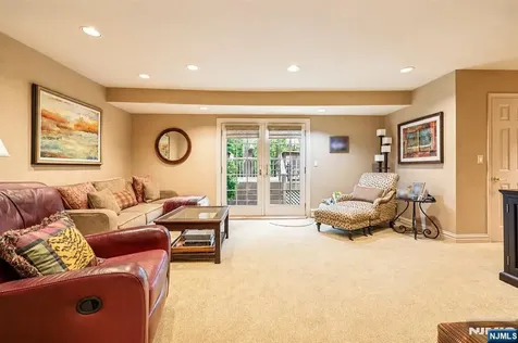 400 Faletti Circle River Vale NJ 07675