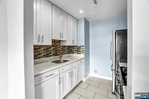 100 Callahan Court Newark NJ 07103