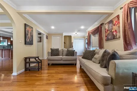 13 Ogden Road Belleville NJ 07109