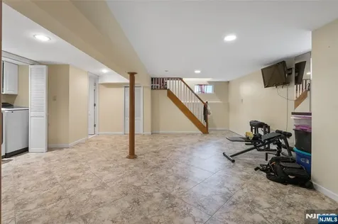13 Ogden Road Belleville NJ 07109