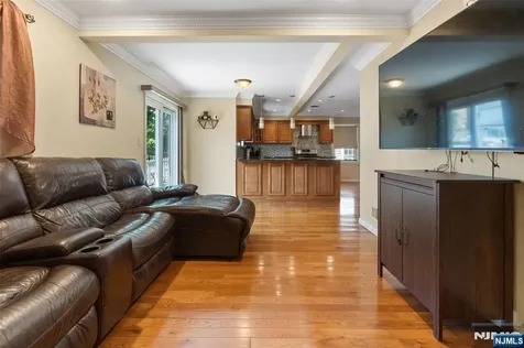 13 Ogden Road Belleville NJ 07109