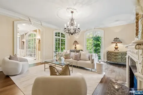 505 Timberline Drive Franklin Lakes NJ 07417