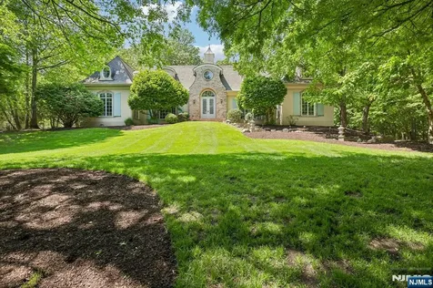 505 Timberline Drive Franklin Lakes NJ 07417