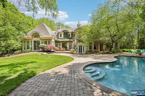 505 Timberline Drive Franklin Lakes NJ 07417