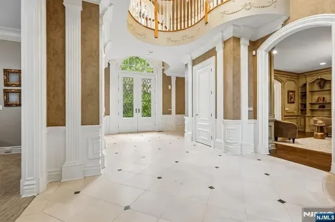 505 Timberline Drive Franklin Lakes NJ 07417