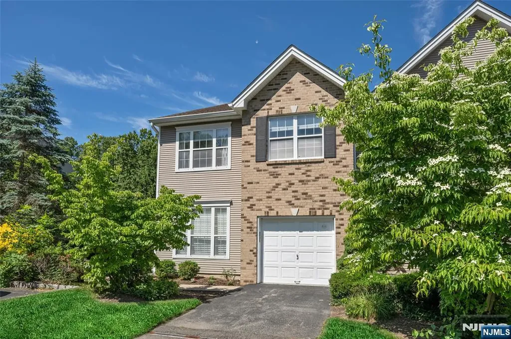 416 Green Mountain Road Mahwah NJ 07430