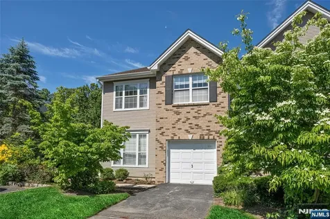 416 Green Mountain Road Mahwah NJ 07430