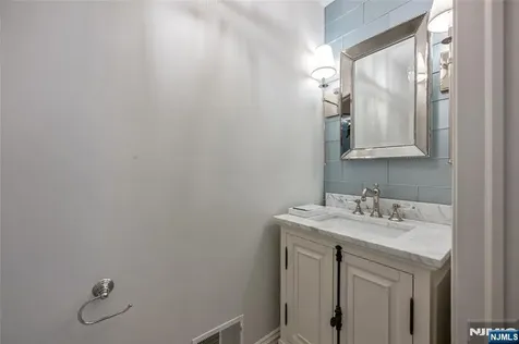 416 Green Mountain Road Mahwah NJ 07430
