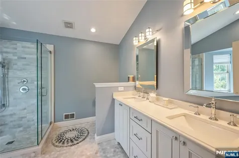 416 Green Mountain Road Mahwah NJ 07430