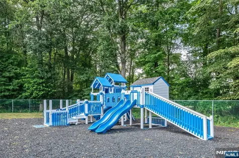 416 Green Mountain Road Mahwah NJ 07430