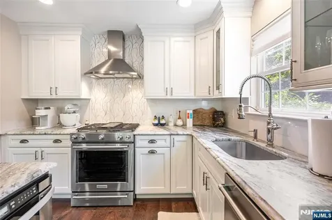 416 Green Mountain Road Mahwah NJ 07430