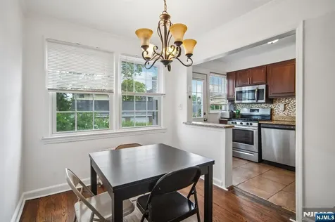 261 Elmwood Maplewood NJ 07040