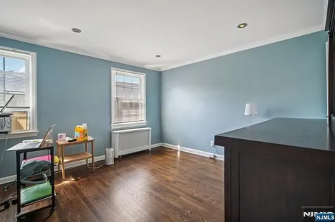 261 Elmwood Maplewood NJ 07040