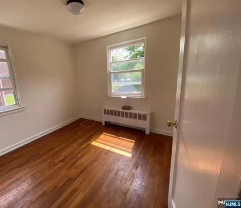 21A Carolyn Terrace Roselle NJ 07203