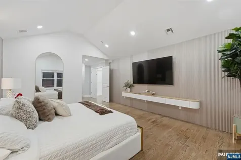 779 Roessner Drive Union NJ 07083