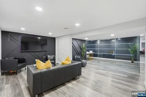 779 Roessner Drive Union NJ 07083