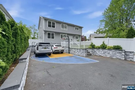 779 Roessner Drive Union NJ 07083