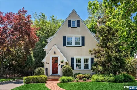 630 Wyndemere Avenue Ridgewood NJ 07450