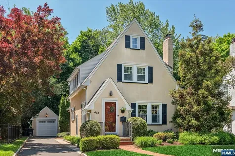 630 Wyndemere Avenue Ridgewood NJ 07450