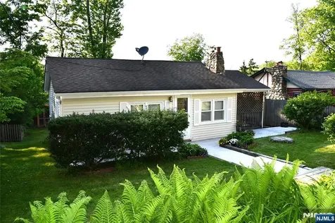 70 Tamarack Trail Hardyston NJ 07460