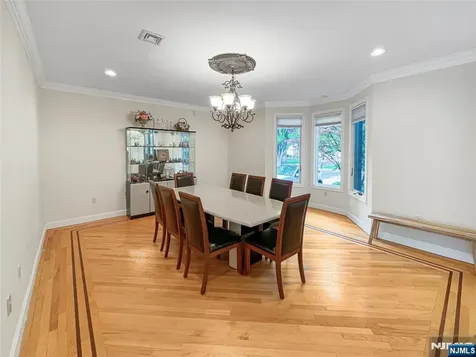445 Nevada Street Paramus NJ 07652