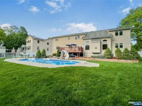 445 Nevada Street Paramus NJ 07652
