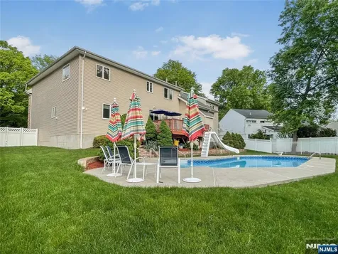 445 Nevada Street Paramus NJ 07652