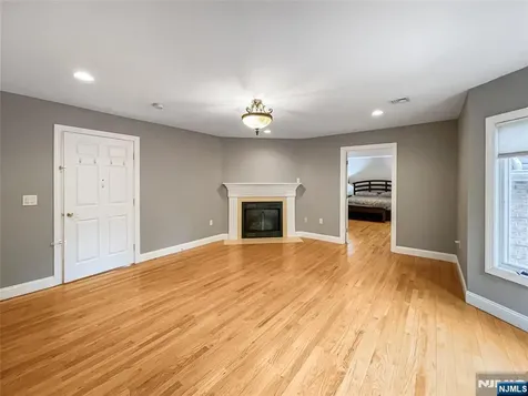 445 Nevada Street Paramus NJ 07652