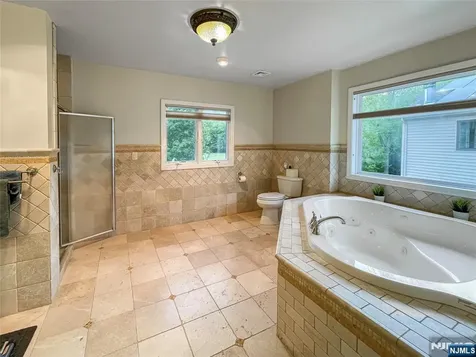 445 Nevada Street Paramus NJ 07652