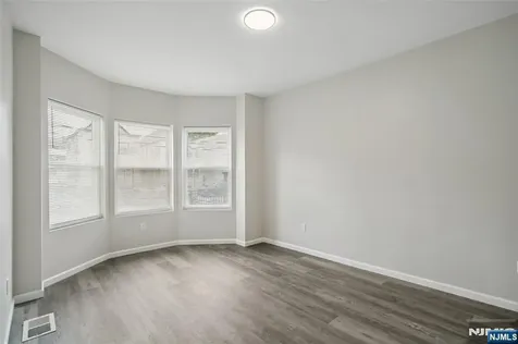 77 Madison Avenue Paterson NJ 07524