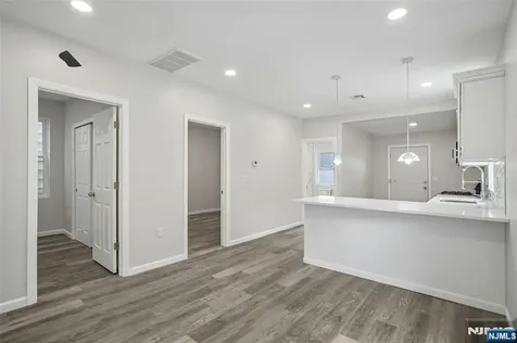 77 Madison Avenue Paterson NJ 07524