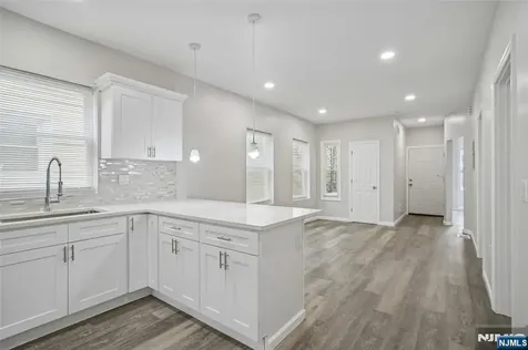 77 Madison Avenue Paterson NJ 07524